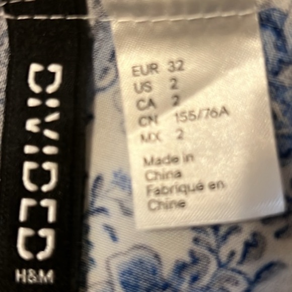 Divided by H&M Maxi Dress in Floral Blue and White, Size 2, EUC - Picture 13 of 17